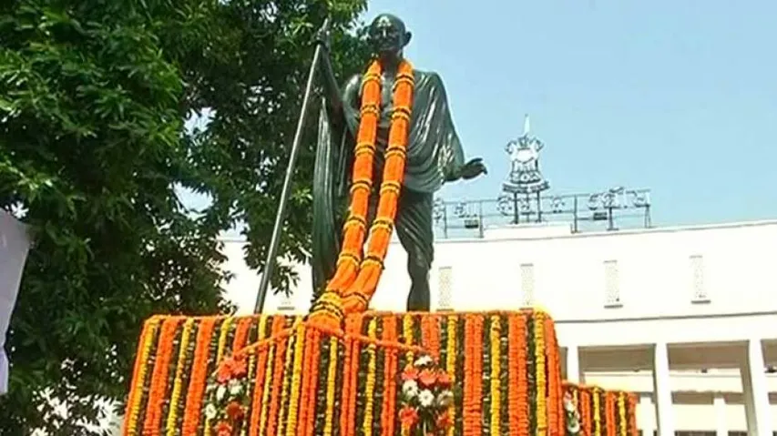 Remembering the Father of the Nation