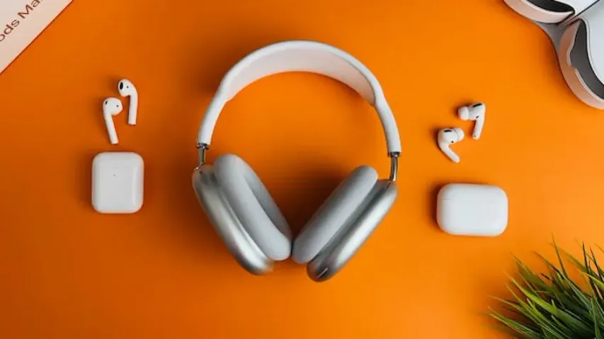 gadget gifts in festival 