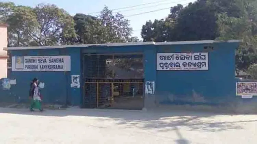 Girl student found dead in residential school, another critical