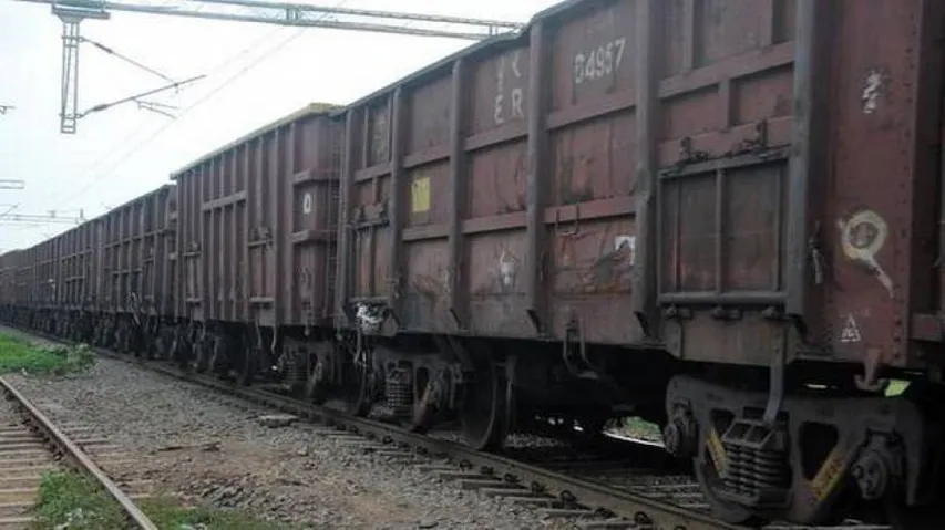 ECoR honours loco pilots for averting train mishap