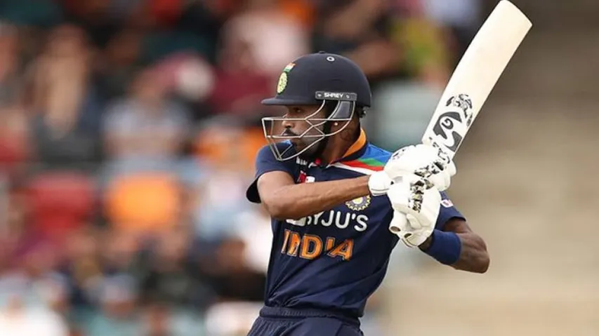 Ind vs Aus: Pandya And Jadeja Take India To 302/5 After Kohli's Fighting Half Century