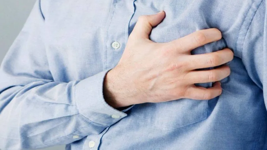 Researchers develop adhesive patch to reduce heart attack damage