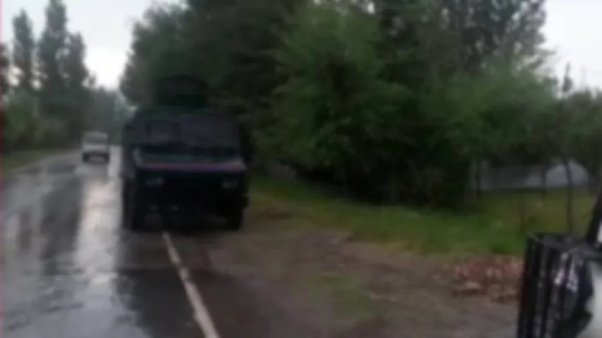 Nine soldiers injured in IED attack on army patrol in Pulwama