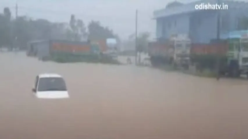 Cyclone Yaas Leaves Trail Of Destruction In North Odisha; Sea Water Maroons Many Places
