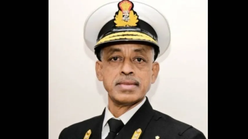Vice Adm Pawar Who Spearheaded Several Critical Ops Hangs Up His Boots