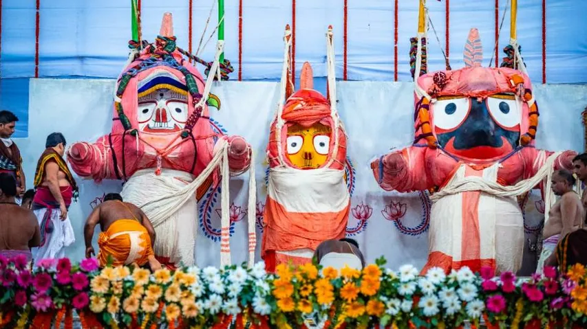 Snana Yatra: Puri King Prays For Well Being Of All Humanity 