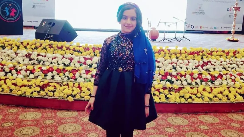 Jana Gana Mana: Iranian Girl's Breathtaking Santoor Rendition Awes Netizens #WATCH