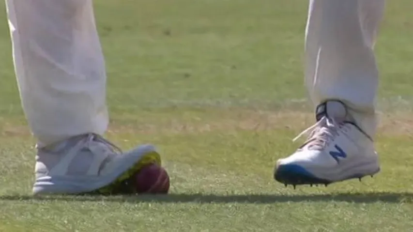 Videos Show England Players Scuffing Ball, Twitter Erupts Over Alleged Ball-Tampering