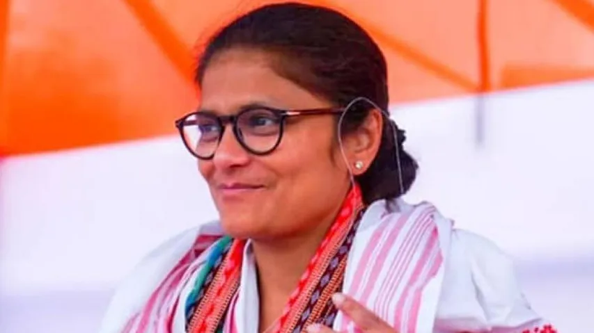 Mahila Congress Chief Sushmita Dev Resigns From Party