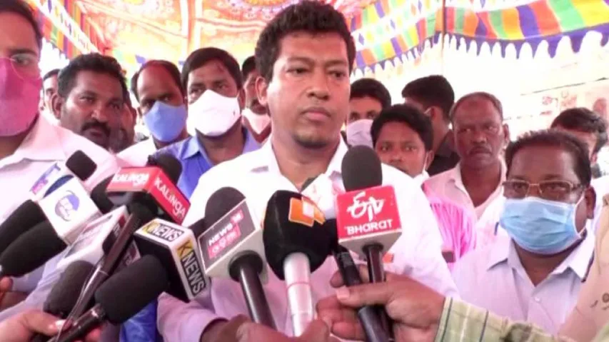 Andhra Pradesh Minister Threatens To Blow Up Odisha Anganwadi Centre