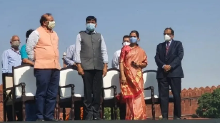 Achieving 100 Cr Vaccination Mark Is Diwali Of Aatmanirbhar Bharat: Health Minister