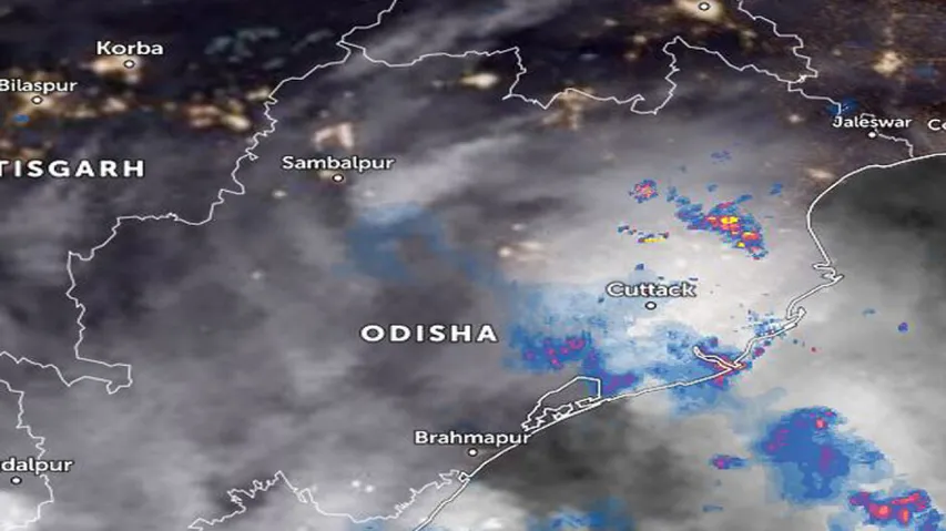 More Rain Bearing Clouds Approaching Bhubaneswar!