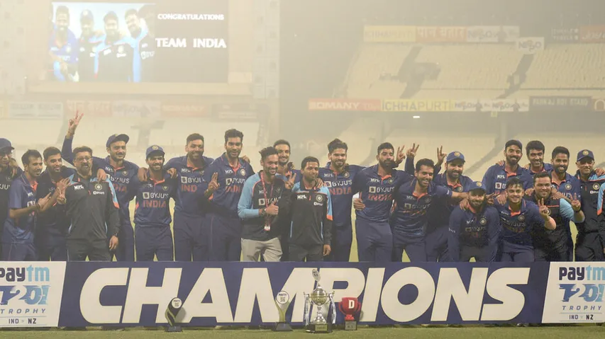 Indian Players pose for a group photo with the Paytm Trophy