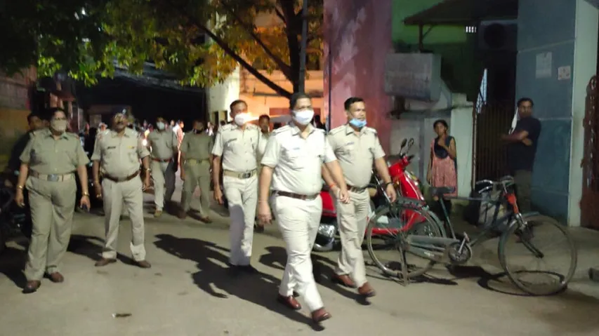 Police Pick Up Kin Of Woman Holding Dharna Outside Groom's Home In Ganjam 