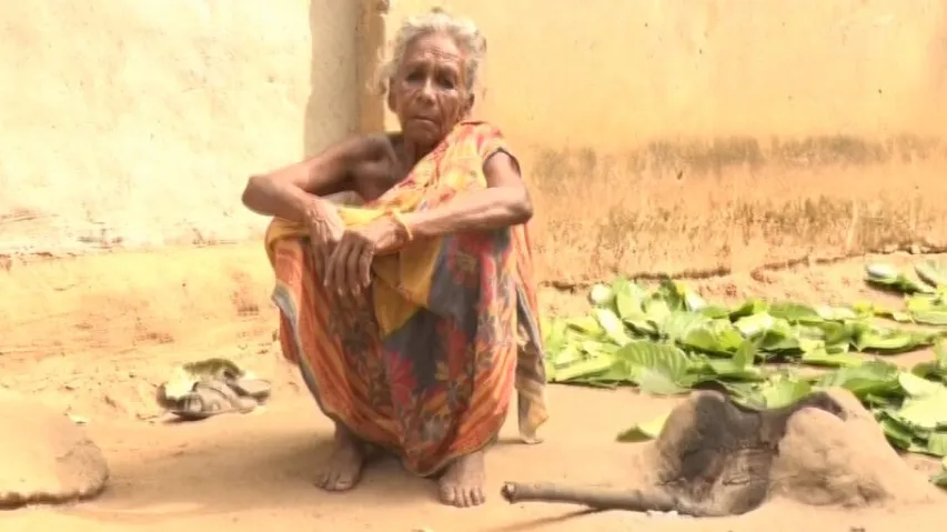 72-YO Woman Mortgages Ration, Pension Cards To Release Son & Daughter-In-Law From Jail