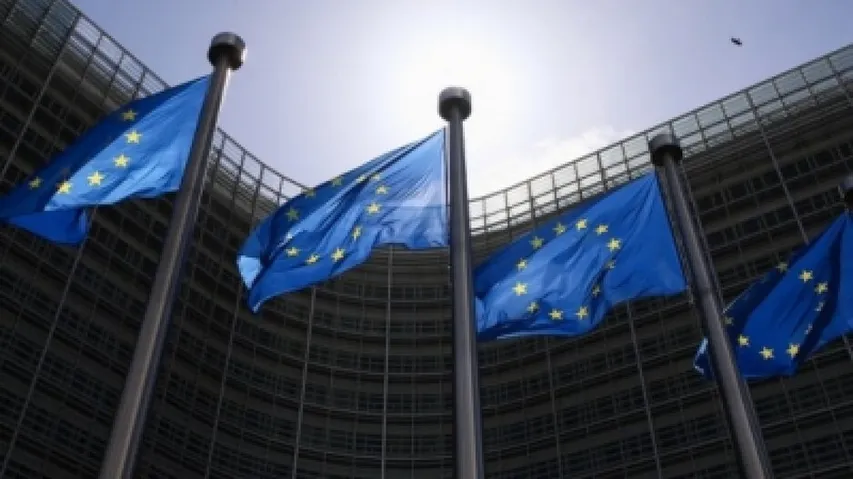 EU To Supply 20mn Additional Vaccine Doses To Fight Omicron Variant