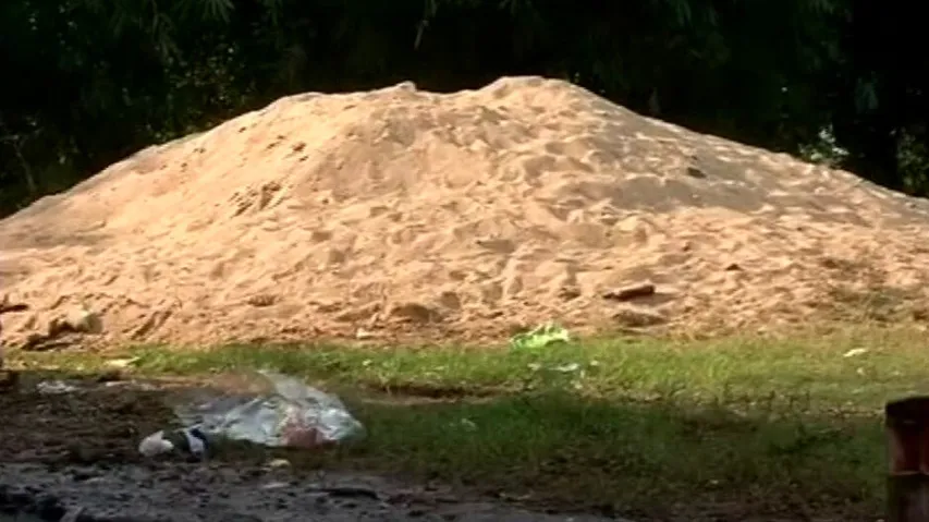 Concrete Paddy Yard Scheme Goes Haywire in Odisha’s Kendrapara 