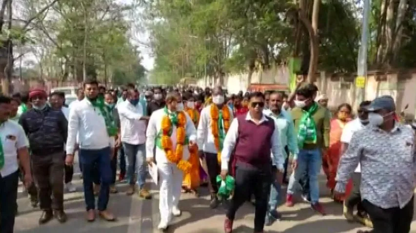 Odisha Panchayat Polls: BJD Candidates Violate Covid Norms In Keonjhar, Opposition Cries Foul