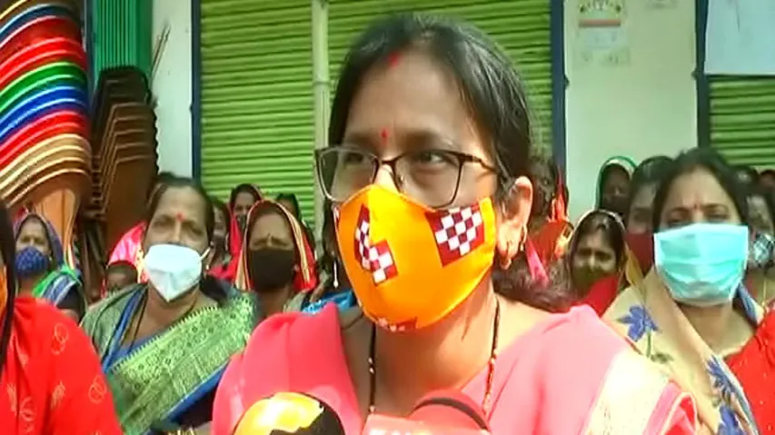 Puri: Funds Go Missing From Accounts, Bank Assures To Redeem After Protest