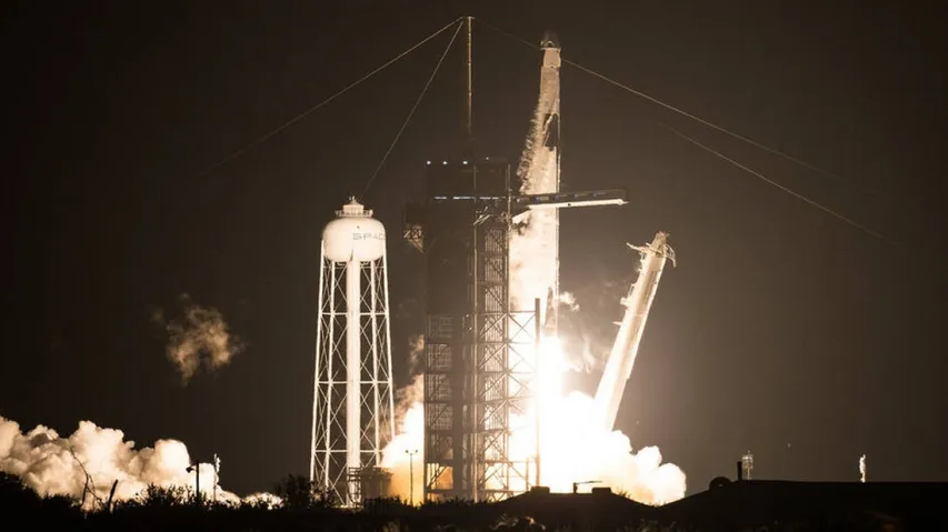 SpaceX rocket 