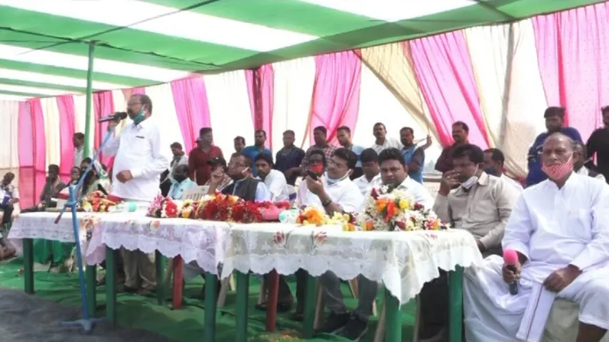BJD MLA In Bhadrak Flouts Covid Norms During Campaigning For ZP Candidate