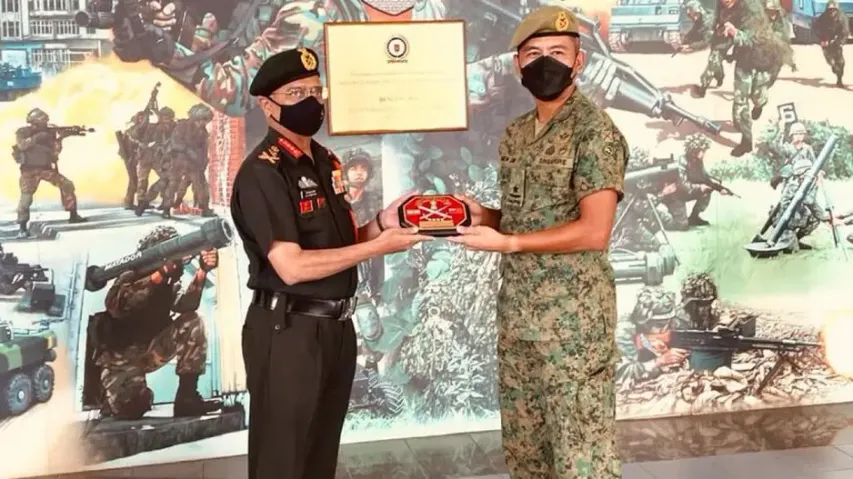 Indian Army Chief Gen Naravane Meets Singapore's Top Military LeadershipIndian Army Chief Gen Narava