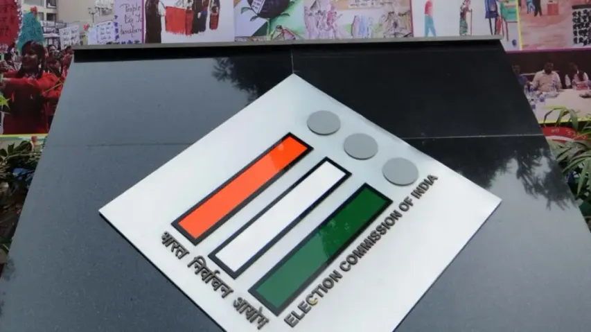 Bengal Bypolls: EC Intervenes After Police Blocks Free Media Movement In Asansol