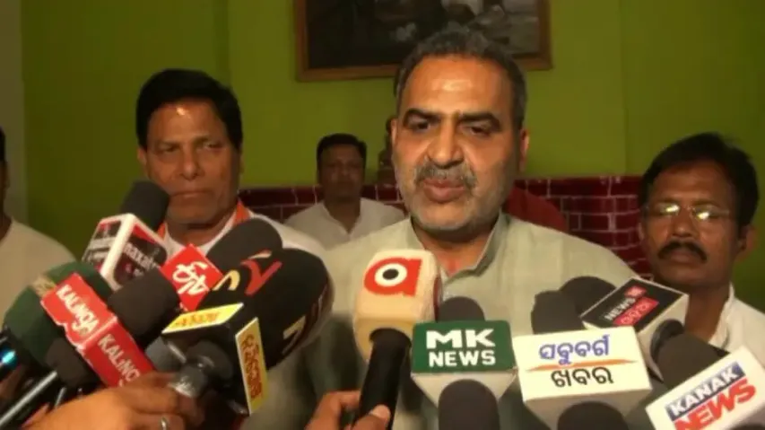 Union MoS Sanjeev Balyan