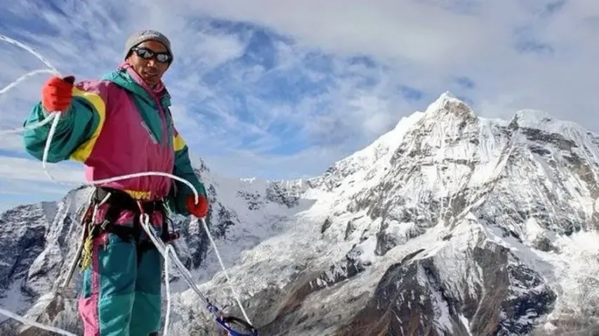 Nepal's Kami Rita climbs Mt Everest for 26th time, sets new world record
