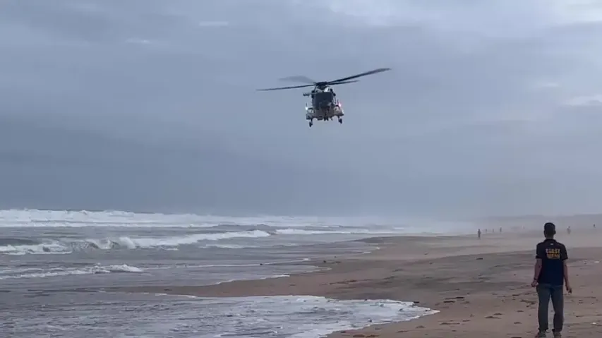 Cyclone Asani: 11 fishermen stranded in Bay of Bengal, airlift operation on