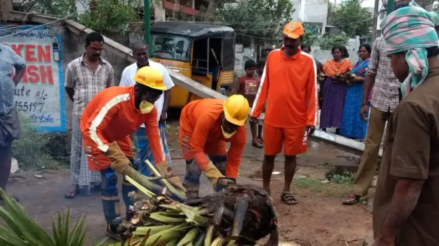 Andhra opens 454 relief camps in districts likely to be affected by 'Asani'