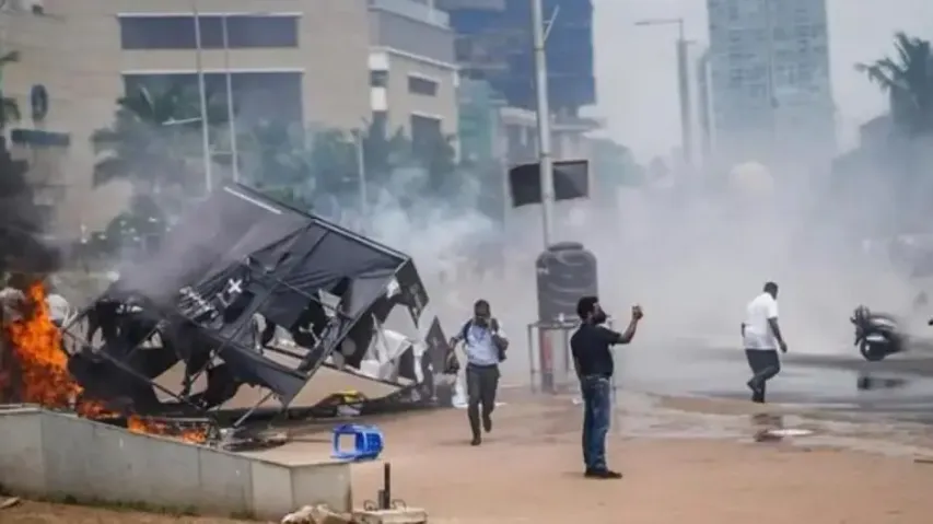 Sri Lanka unrest: Probe ordered whether prison inmates employed to attack anti-government protesters