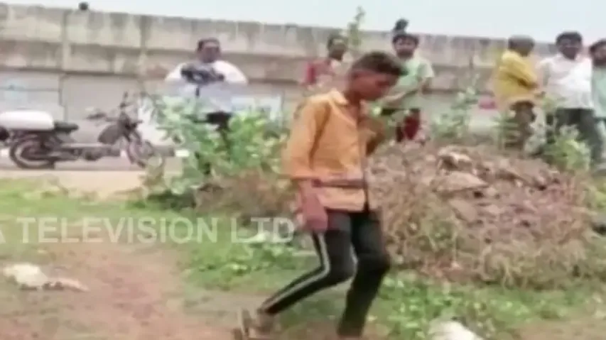 Ambulance driver leaves body to rot on NH as family can’t pay Rs 5000
