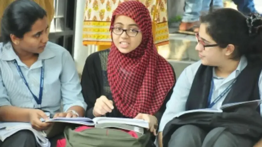 Uniform Mandatory For Karnataka PUC Students
