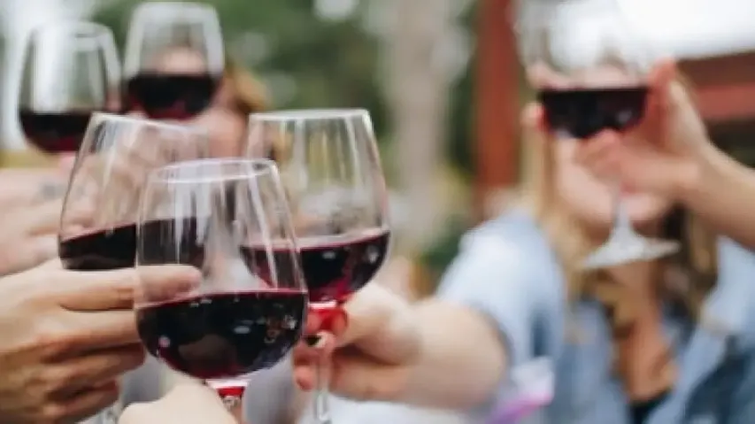 Alcohol may be more risky for heart than previously thought