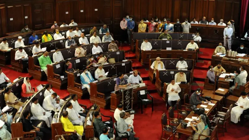 Bengal passes bill to replace guv with minister as visitor of pvt varsities