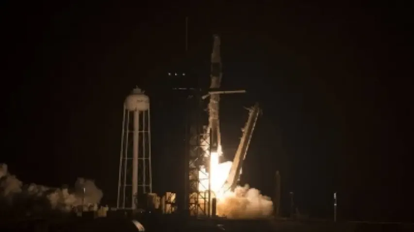 SpaceX launches 3 rockets in 36 hours