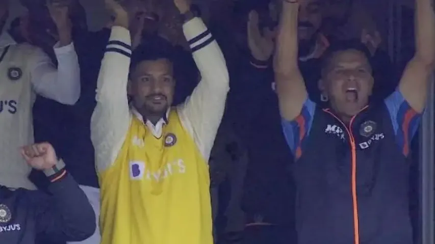 Rahul Dravid's animated celebration after Rishabh Pant's century