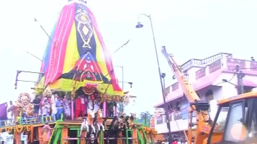 Rath Yatra: Chariot suffers damage in Kendrapara, to be pulled today