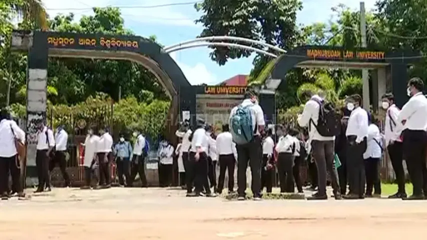 MS Law University students boycott exam after staff test positive