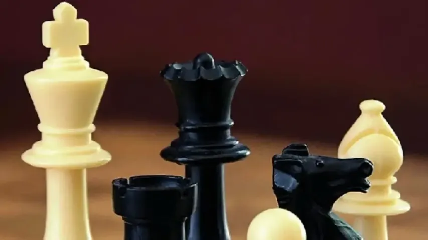 World Chess Champion Magnus Carlsen decides not to defend his title