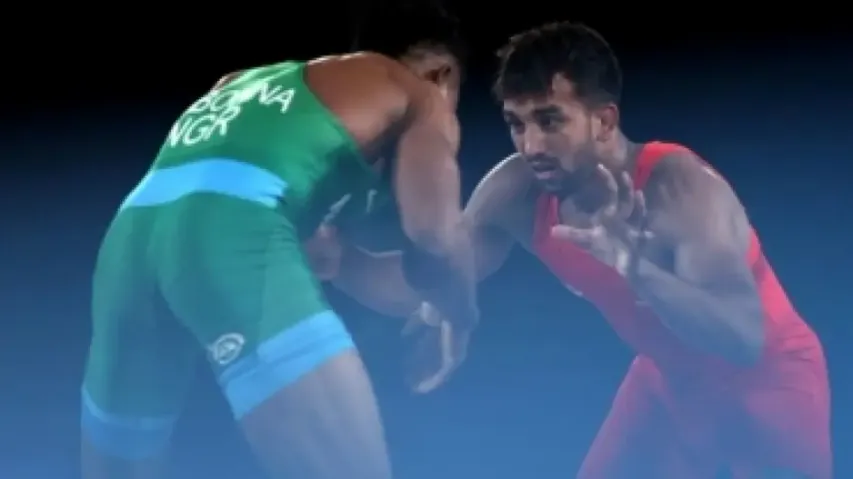 CWG 2022: 19-yr-old Indian grappler Naveen bags gold, beats Pakistan's Muhammad Sharif Tahir