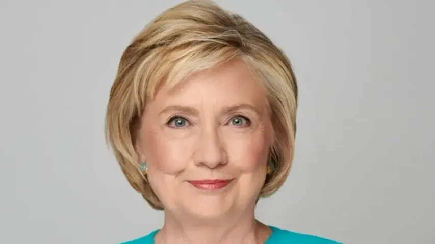 Hilary trolls Trump after FBI raid, latter throws a fit as son Eric whines