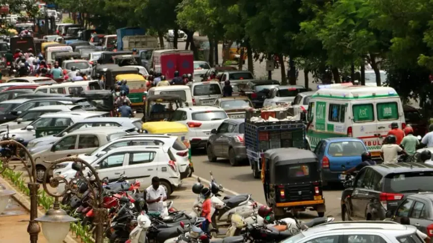Traffic congestion in capital city Bhubaneswar 