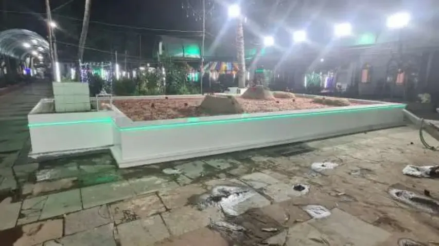 Yakub Memon's grave at Bada Qabrastan in south Mumbai