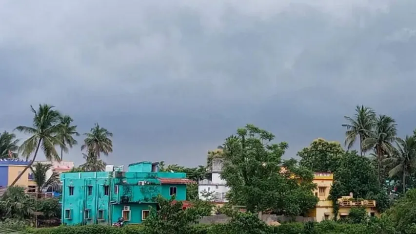 Low Pressure to trigger heavy rainfall