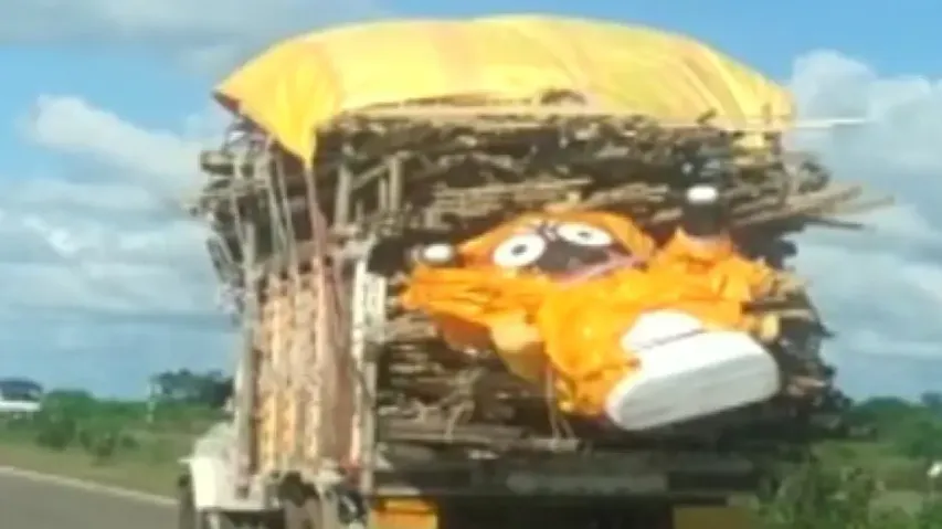 Devotees hurt after video of Lord Jagannath being carried on pick-up van goes viral