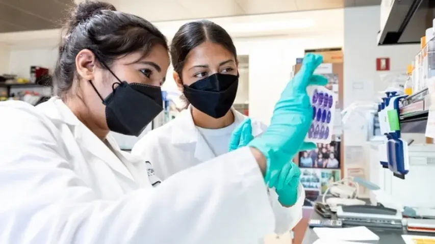 Sonal Chaturvedi (Left) and her colleagues 