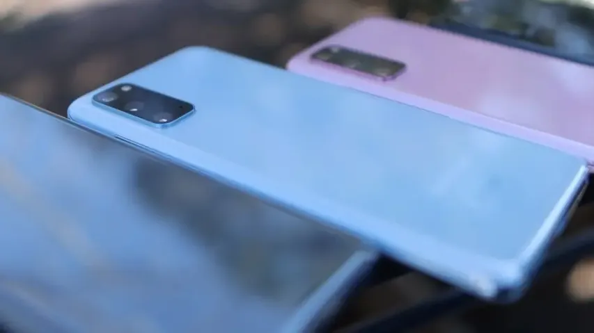 Phones under 10K