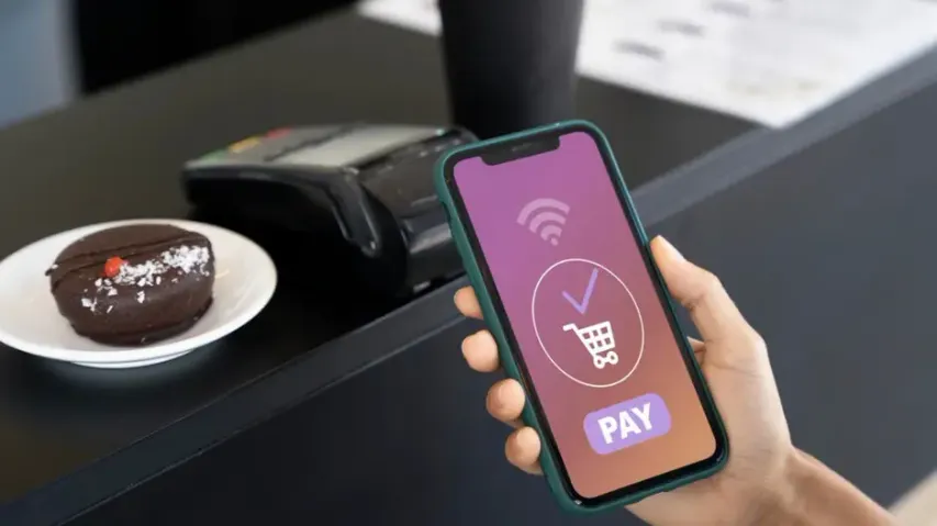 switch language on Paytm, GPay, and PhonePe